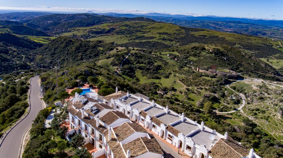 Town house casares