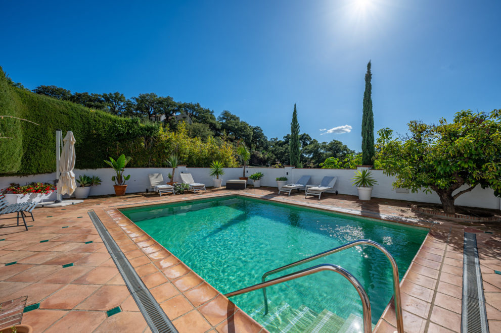 piscina-privada-casares